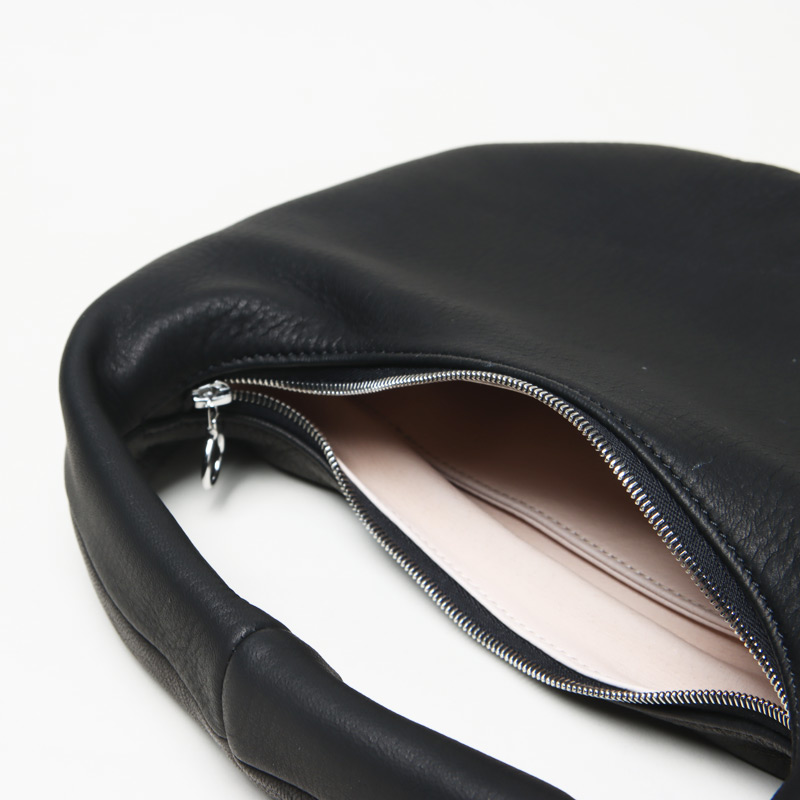 Aeta (アエタ) ROUND ONE SHOULDER：M / ラウンドワンショルダー M