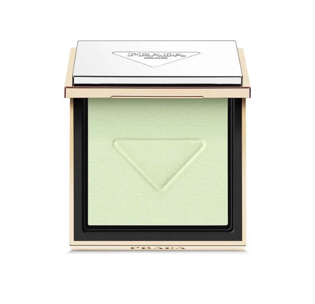 PRADA リセットセッティングパウダー PRADA BEAUTY（プラダ ビューティ） リセット セッティング パウダーの