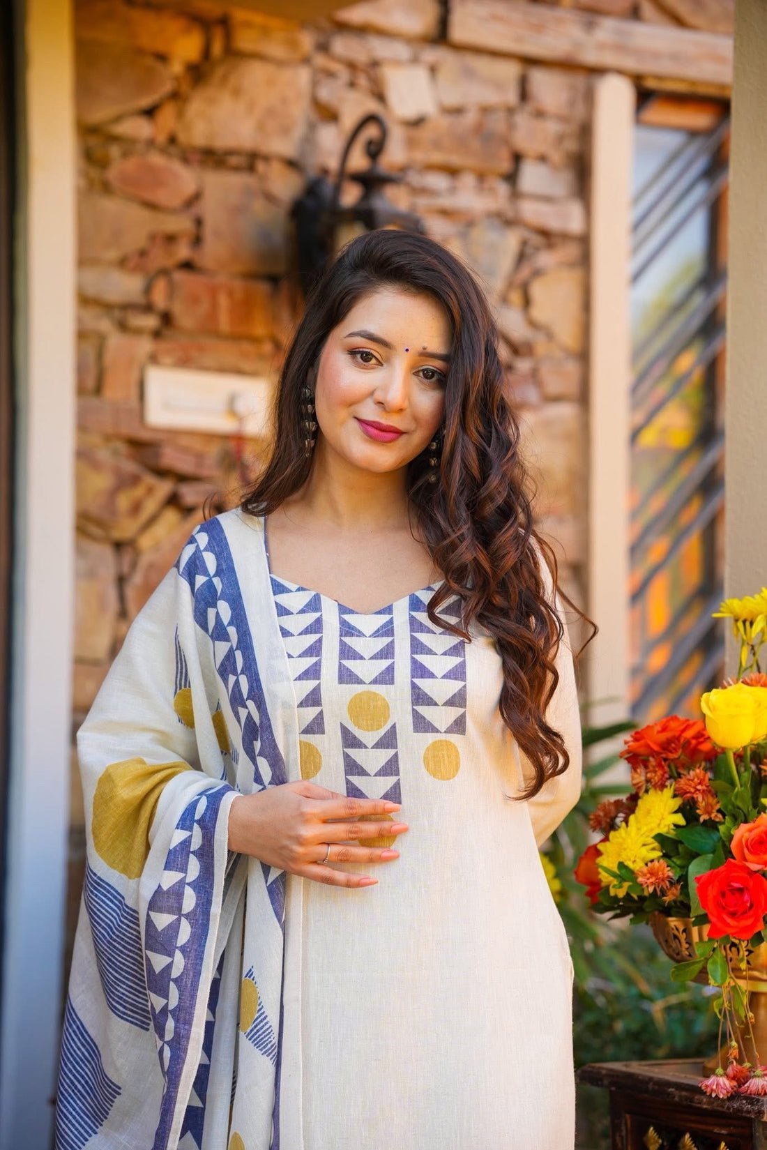 β¨ MV-659 Premium Printed Muslin Kurta Set with Dupatta πΈπ | Elegant Ethnic Wear π¦ - Image 3
